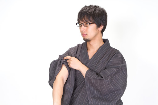 浴衣男子